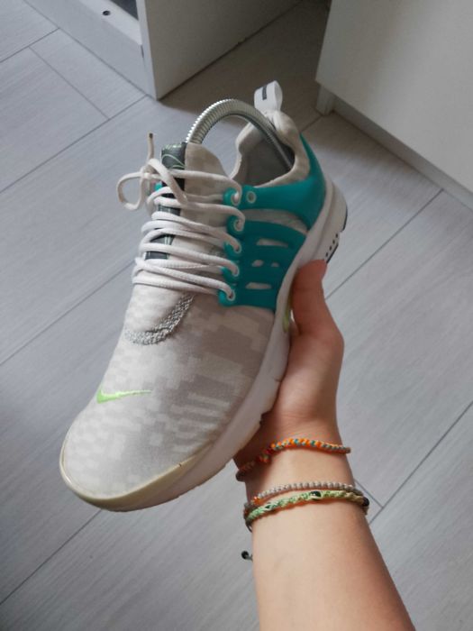 Nike Air presto white