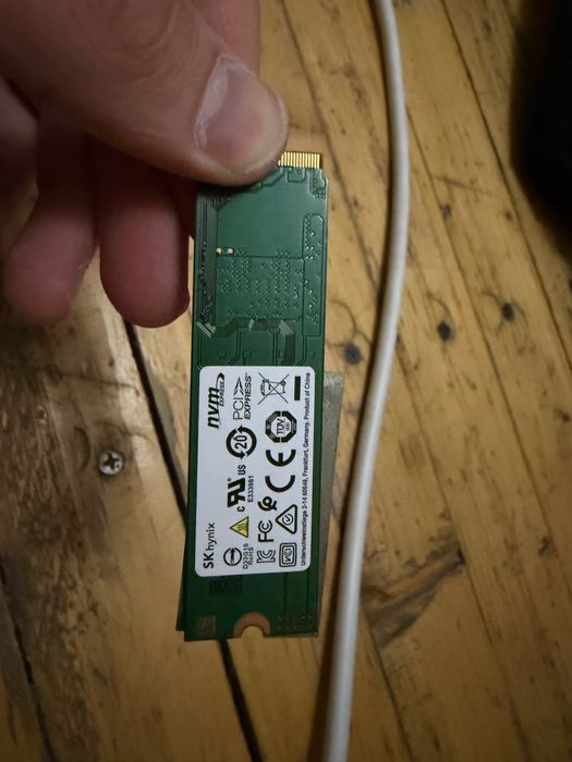 SSD m2 nmve 256GB SKhynix 98% здоровье