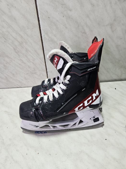 Patine 2066 hochei hockey CCM Jetspeed 485  marime  37-38 ( 24  cm)