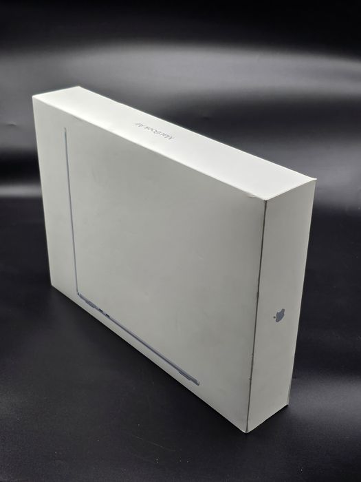 MacBook Air 15"/ M4/ 16gb Ram/ 256 SSD/ garantie/ SIGILAT,