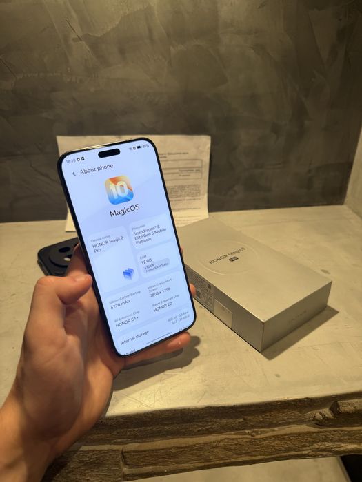 КАТО ЧИСТО НОВ Honor Magic 8 Pro 512 GB + гаранция