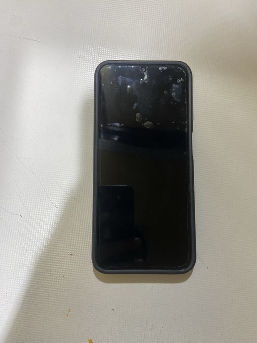 Vind telefon samsung 14 la  371 de lei  negociabil tele fonul are forie de protectie nu ieste sgriat ieste ca nou pentru mai multe detali in privat