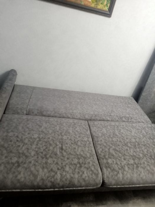 Продам диван, раскладывается