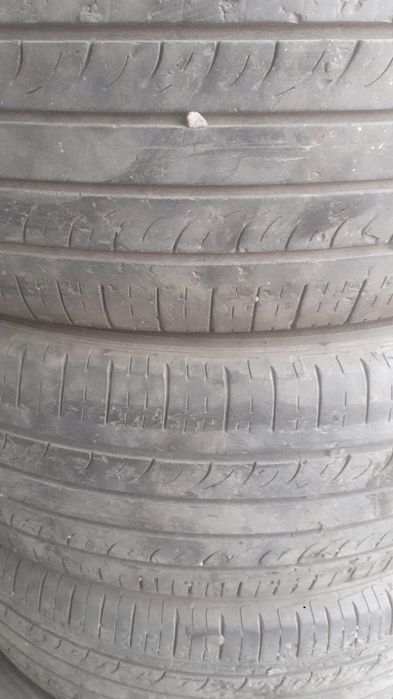 Продам резину комплект