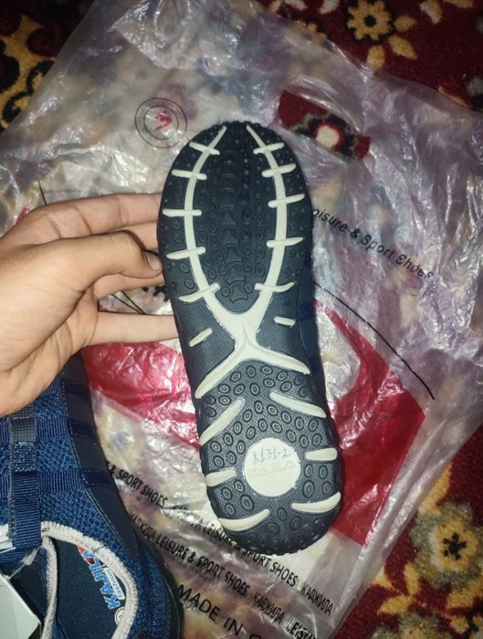 Сетчатые кросовки