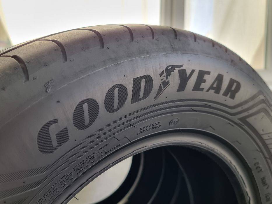 "Dot 23/24" 215/65/16 Goodyear 4Броя: 220€ 6.5мм
