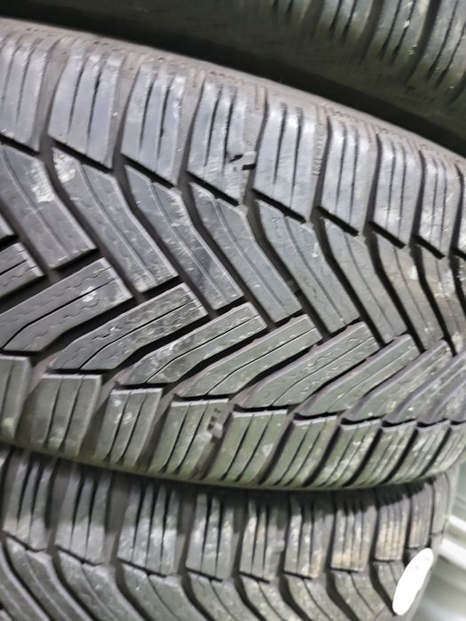 4 бр зимни 205/60/16 Michelin