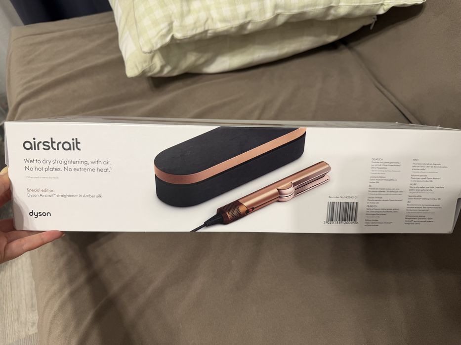 Продам Dyson Airstrait Special edition Amber Silk