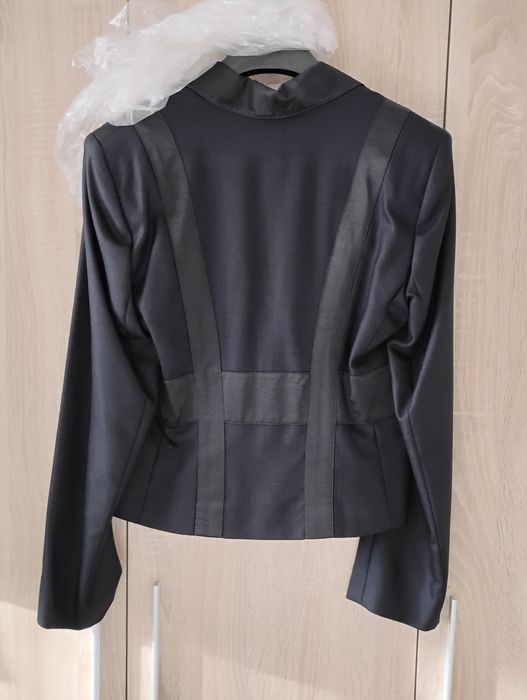 Луксозно дамско сако