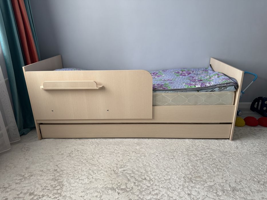 Продам кровать с ортопед матрасом