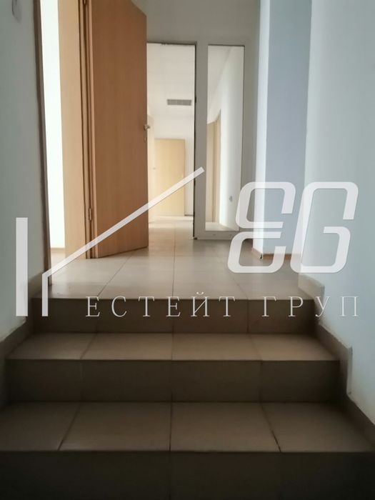 Дава се под наем Офис в Варна, Кайсиева градина - 420 кв.м за 2142 € - Снимка #5