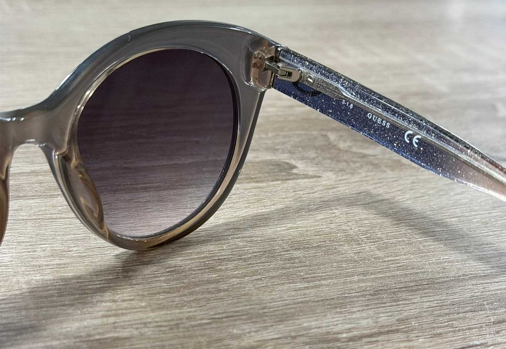 Слънчеви очила Guess GU7553