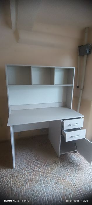 Parta dars qiladigan Parta