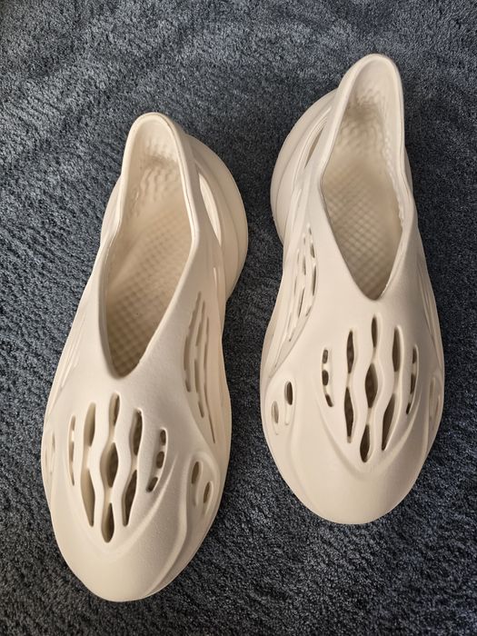 Adidas Yeerzy Foam Runner Sand