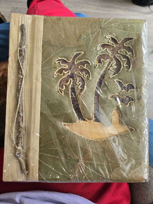 Фотоалбуми от естествени материали