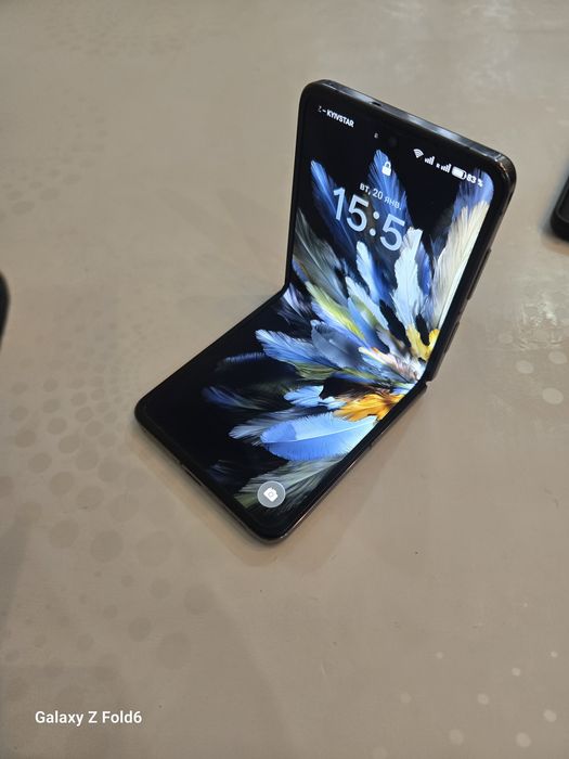 Продам б/у OPPO Find N3 Flip