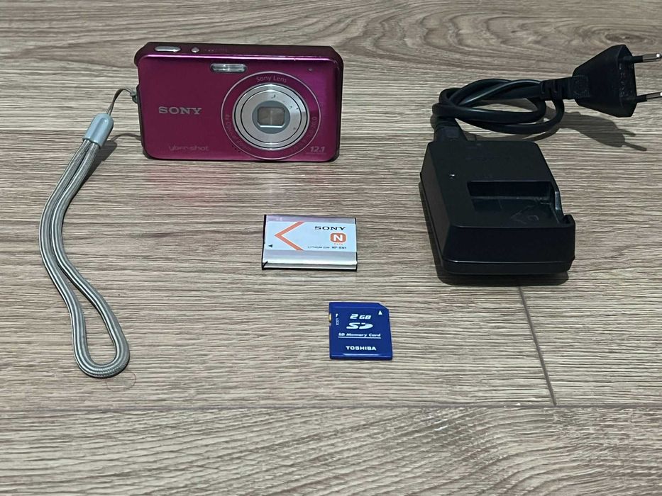Aparat foto digital SONY Cyber-Shot DSC-W310+baterie,card,incarcator