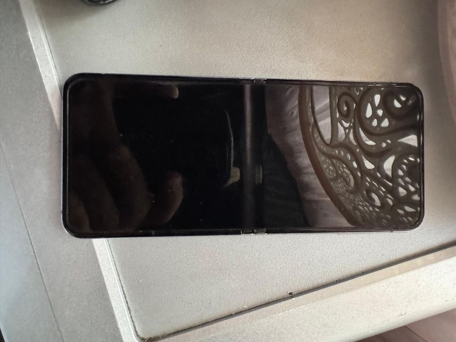 Samsung galacsi flip zet 5