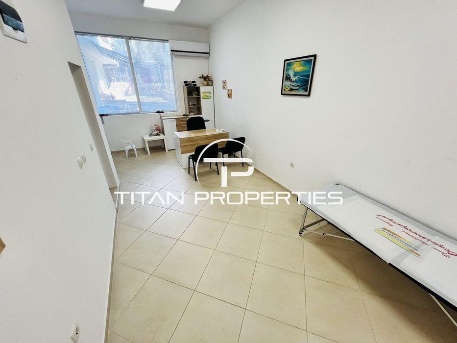 Дава се под наем Магазин в Бургас, Възраждане - 40 кв.м за 331.5 € - Снимка #4