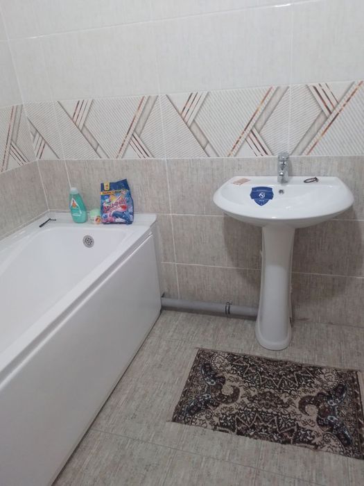 Er hotinga sheriklikka kvartira bor  sharoiti zo'r  yangi uy