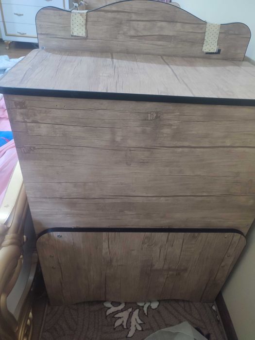 Detskiy mebel(kravat va shakaf)