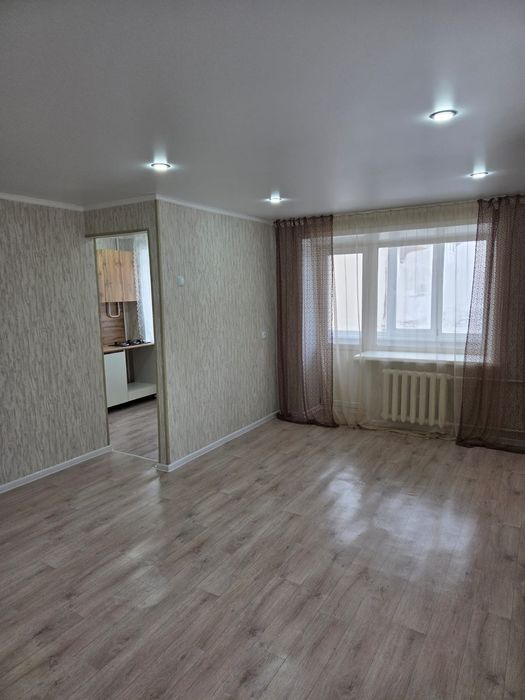 Продам 1 ком центр