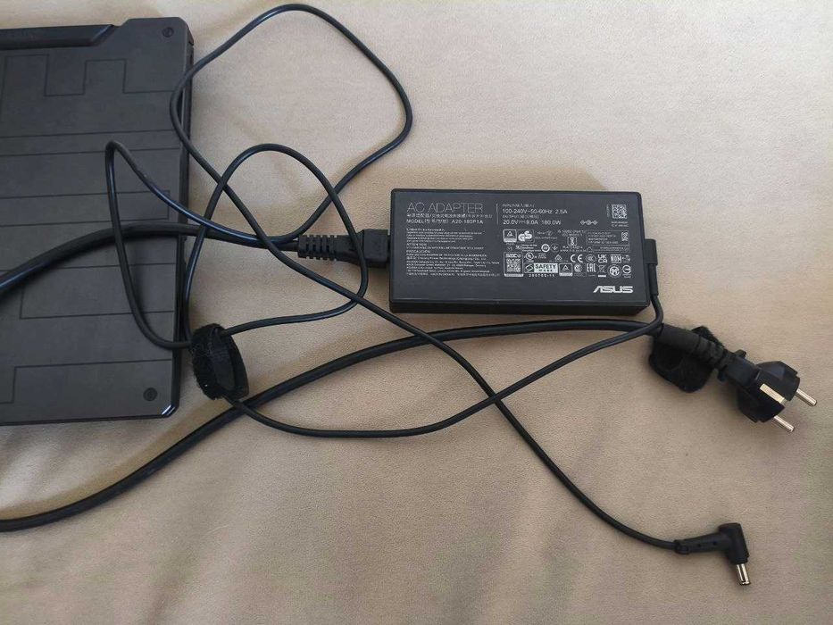 Геймърски лаптоп ASUS TUF Gaming F15 (i7-11800H, RTX 3050 Ti, 16GB RAM)