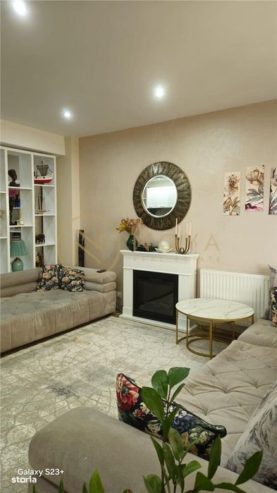 Apartament de vanzare de 4 camere in zona Pipera