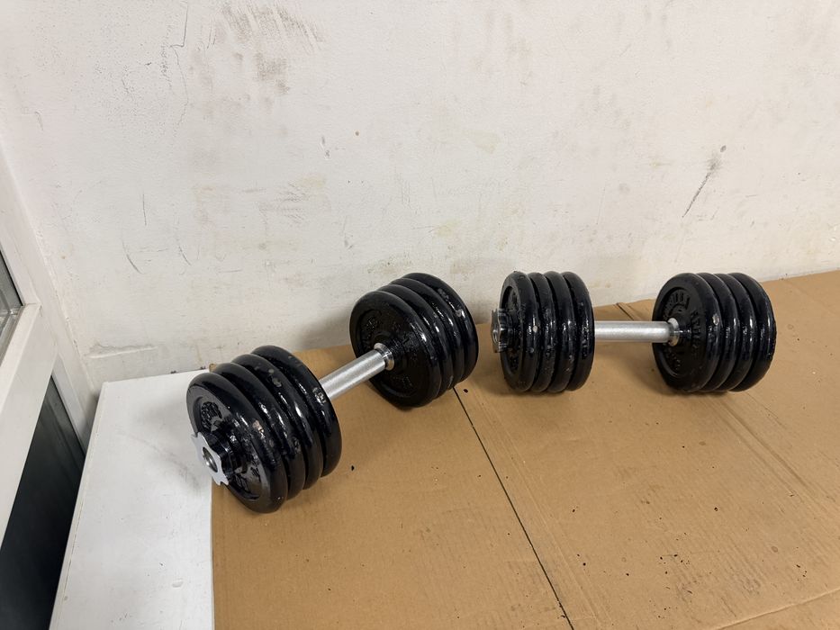 Gantere reglabile noi set yy45 kg. 22,5 kg+22,5 kg=45 kg pret promo 450 lei
