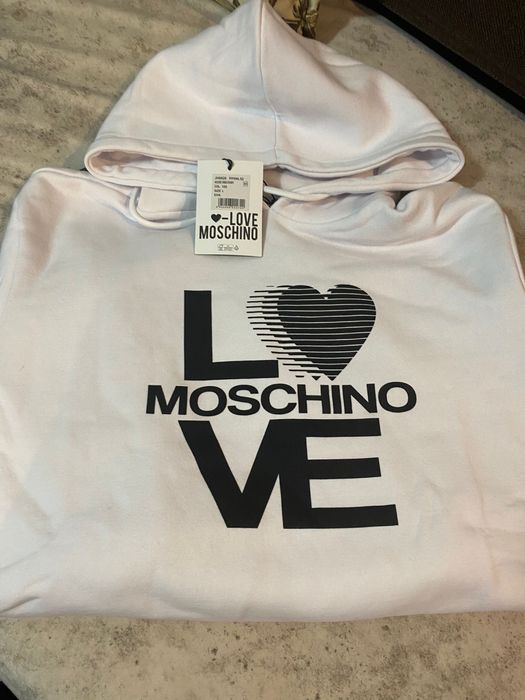 Hanorac Love Moschino