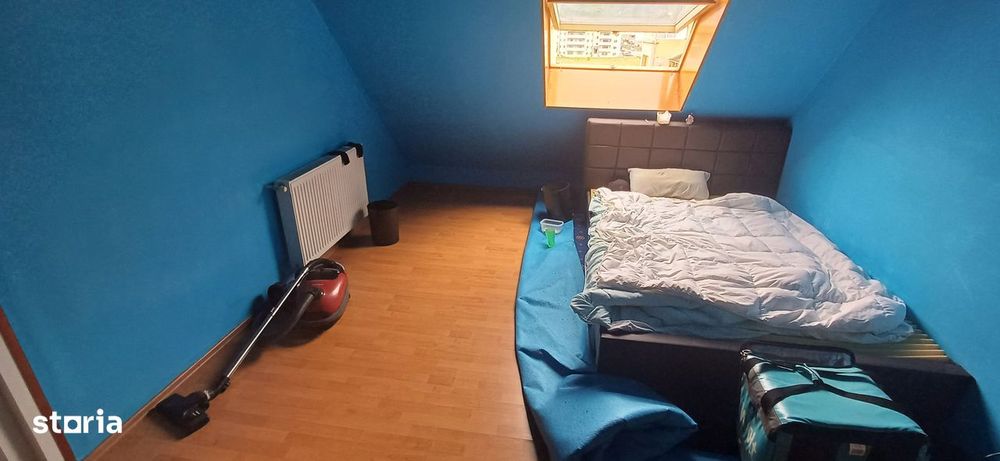 Vand apartament in Floresti