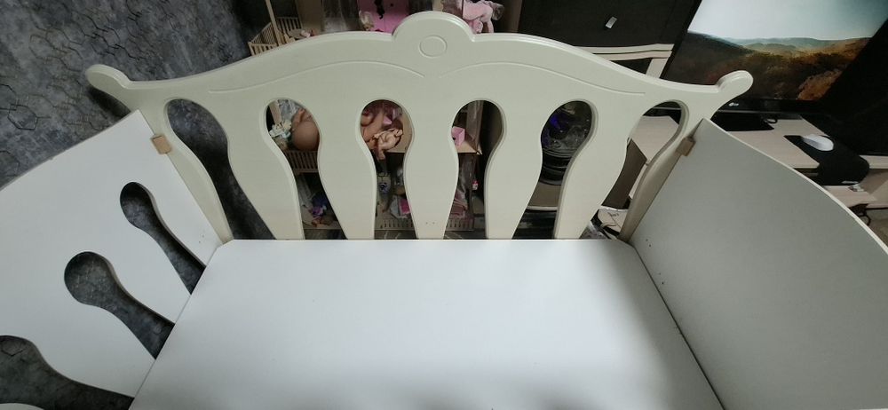 Продам детскую кроватку от 0 до 7 лет.