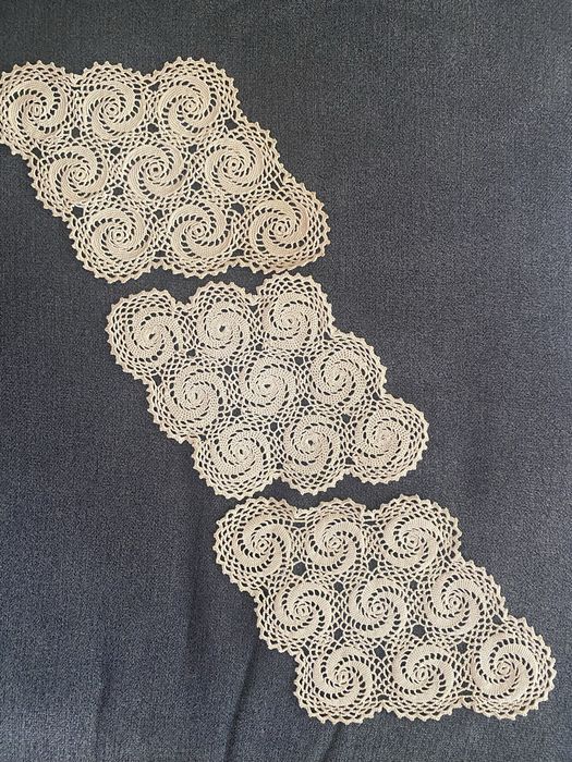 Комплект карета на една кука