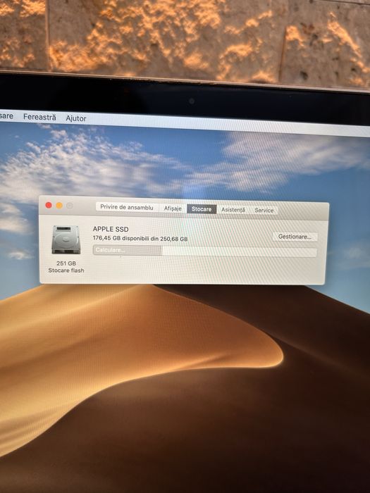 Vând MacBook Air Retina 2018