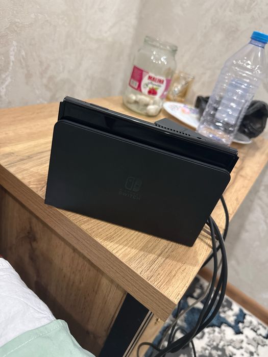 Nintendo switch oled 64gb