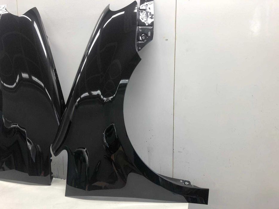 Aripa Fata Dreapta & Stanga VW Touran 2003-2006 (LC9Z (Negru))