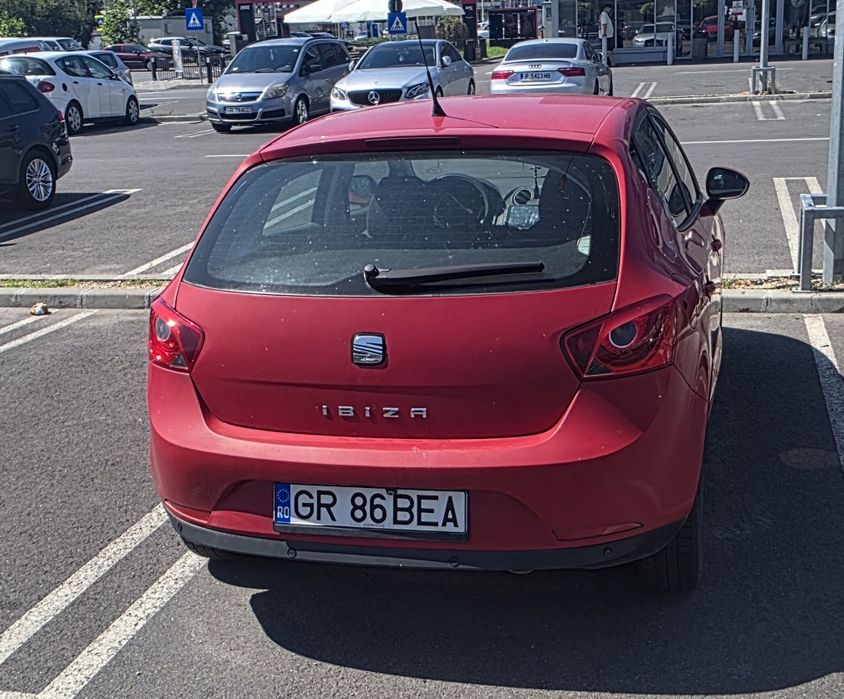 SEAT IBIZA 2011 Benzina