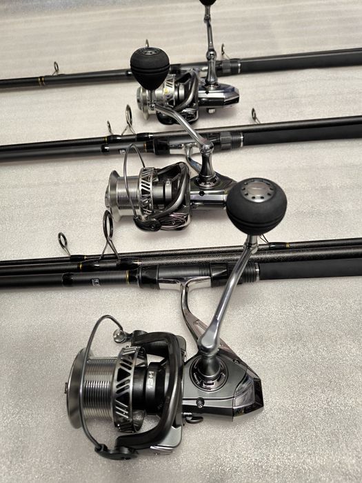 SET 3 Lansete Crap FL VIPER 3.90m 3.5 LBS + 3 Mulinete JS10000