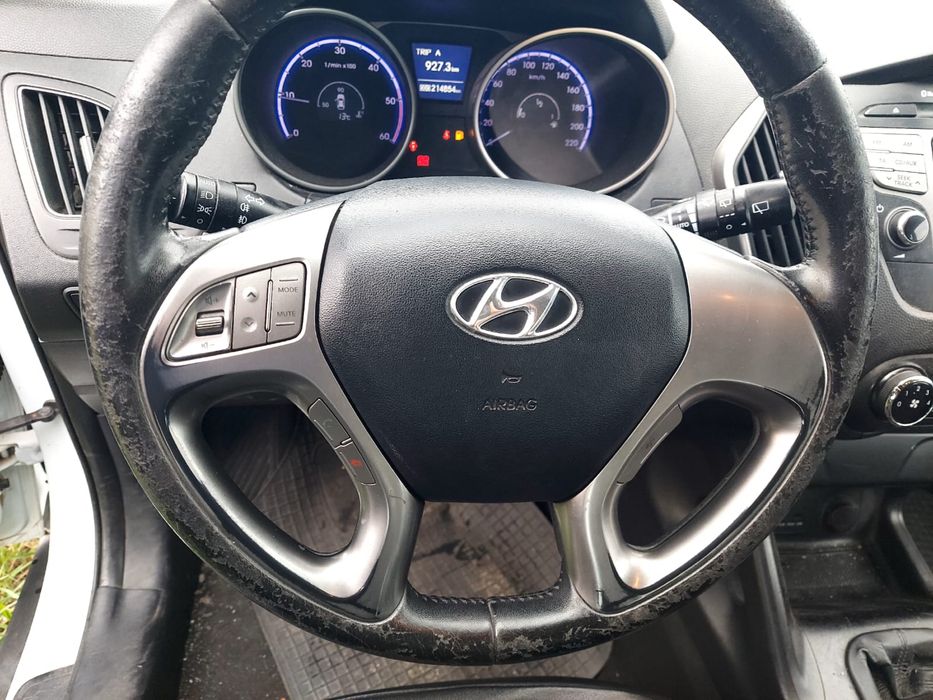 Hyundai ix35-1.7d На Части