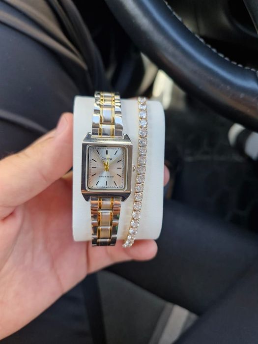 Әйел адамның сағаты