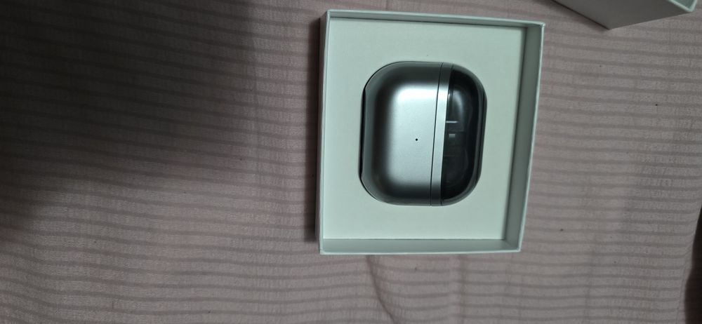 Блутис симсиз. Навушник