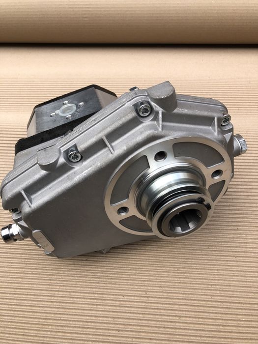 Multiplicator pompa hidraulica spargator lemne,presa, macara