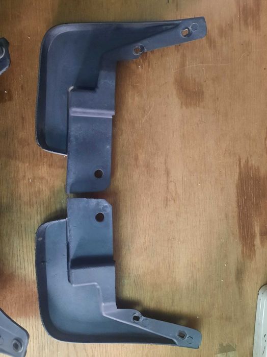 Брызговики на LADA X RAY