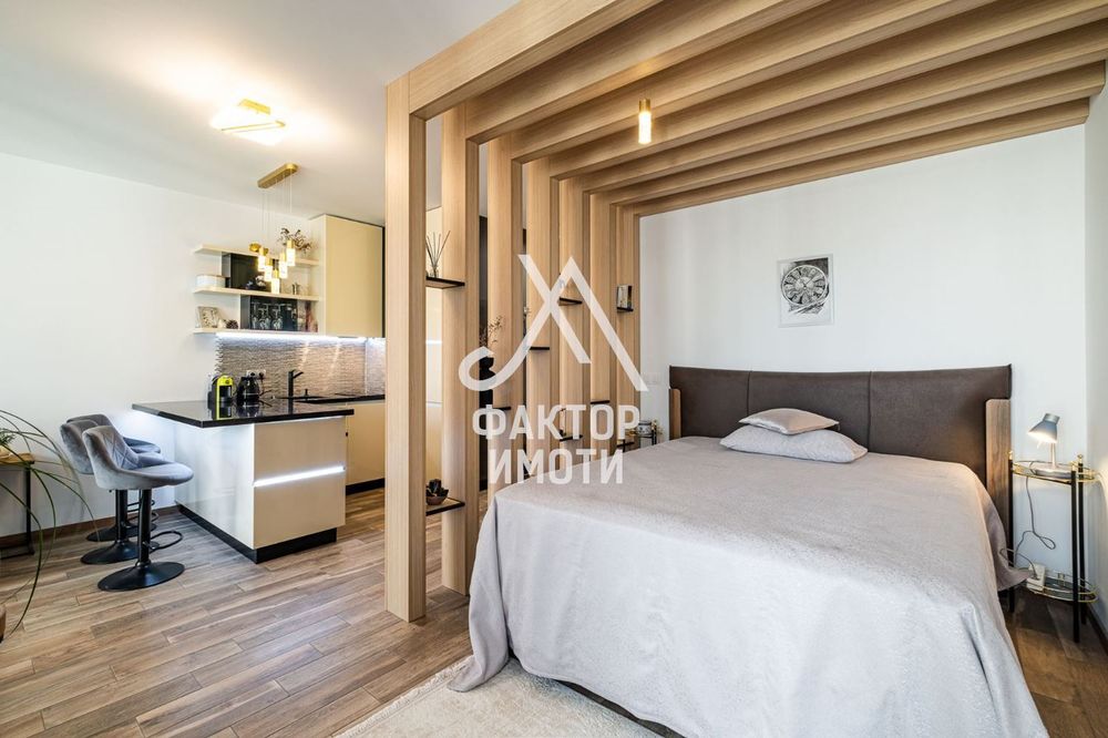 1-стаен в Варна, област-к.к. Св.Св. Константин и Елена площ 54 цена 2