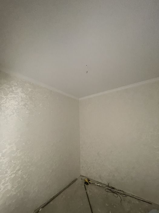 Pobeda maxallasi da Yengi qurilgan xovli sotiladi .6 ta xona .Srochno