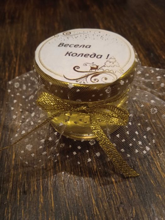 Подаръци за сватби , кръщене,престапулка  бурканче с мед