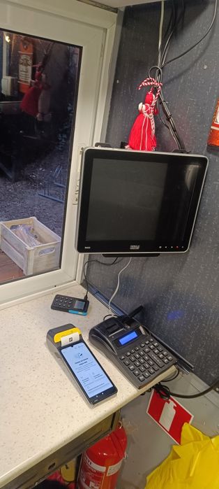 Продавам бизнес скара на дървени въглища