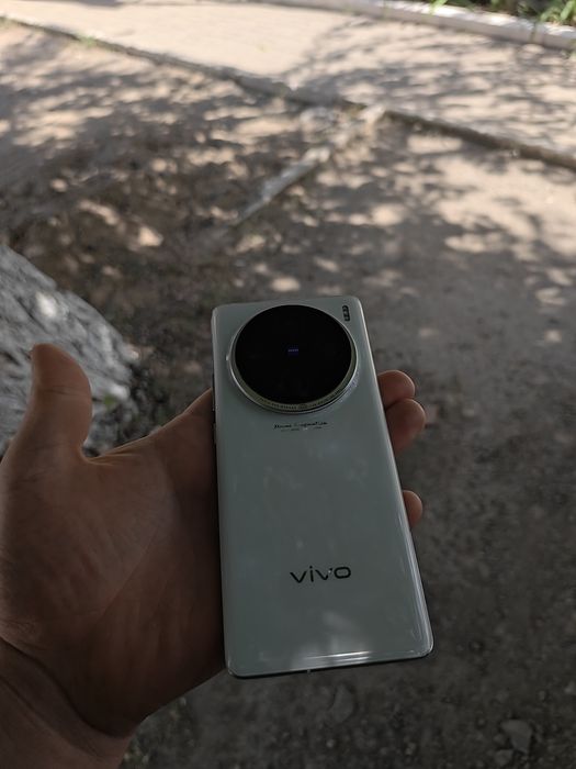 Vivo x100 pro продам