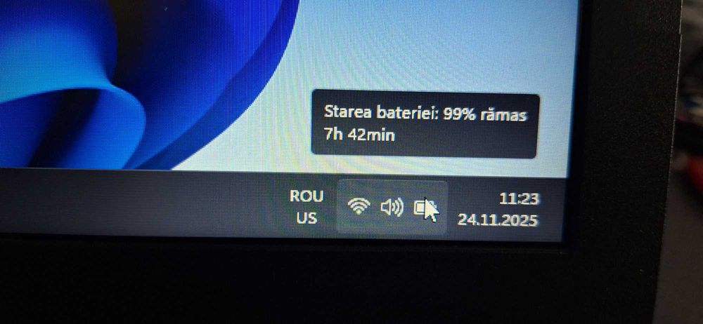 ASUS VivoBook 15   X540UBR  15.6" LED i3 Gen 7 8GB DDR4 GeForce MX 110