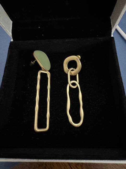 Серьги дизайнерские модные